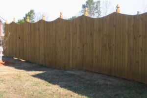 Saddle Cut Top with French Gothic Post