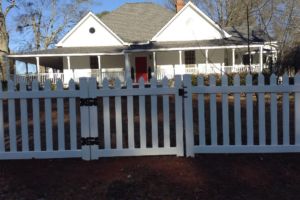 PVC Privacy Fence with Gate